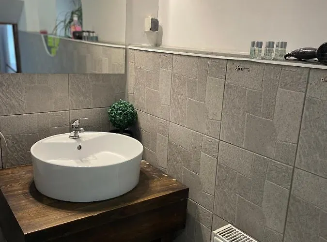 Tampa Апартаменти Брашов